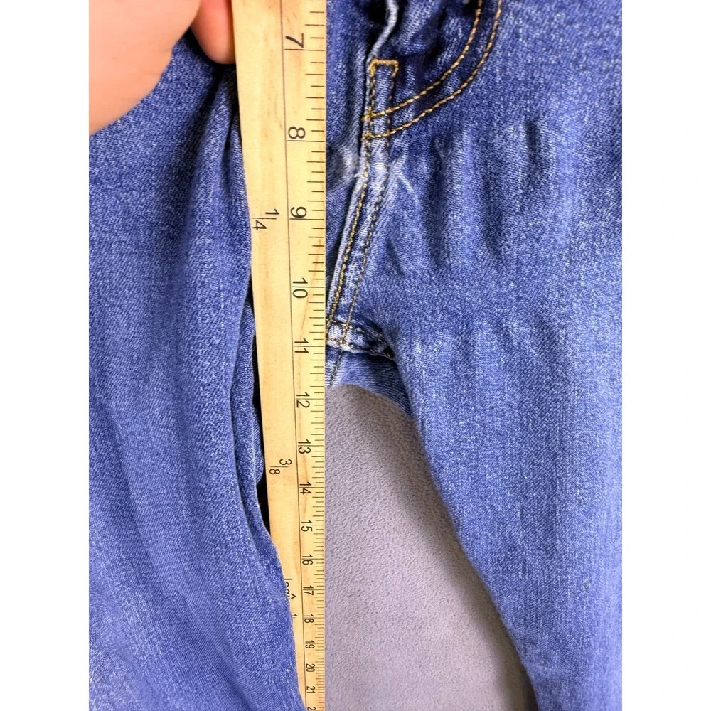 Levis some wear